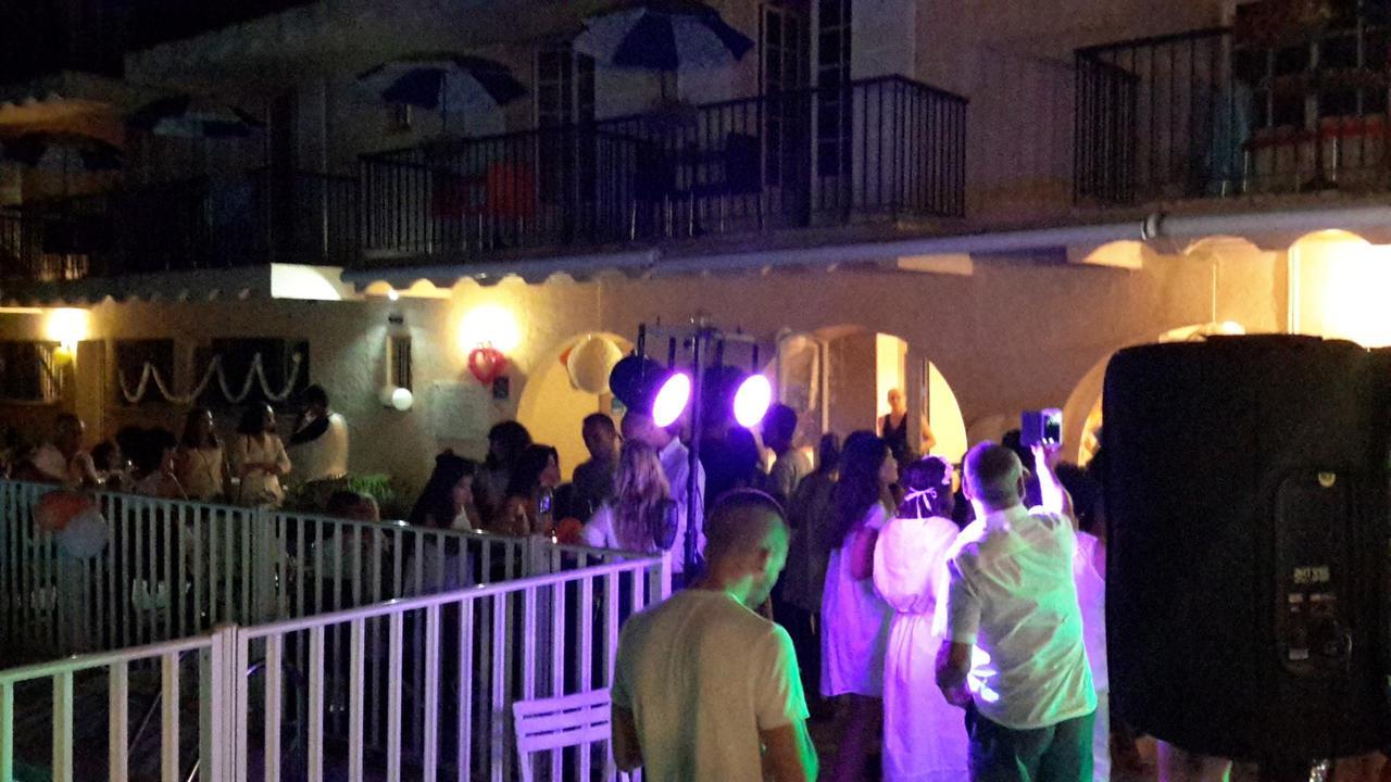 Hotel De La Poste Peymeinade Kültér fotó