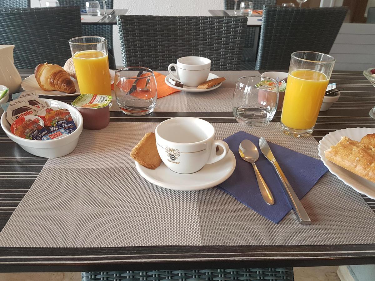 Hotel De La Poste Peymeinade Kültér fotó